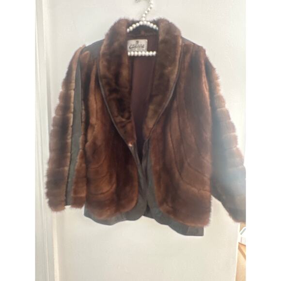 Etienne Fur Coat 80’s flair made in Argentina Buenos Aires mint condition - Picture 6 of 12